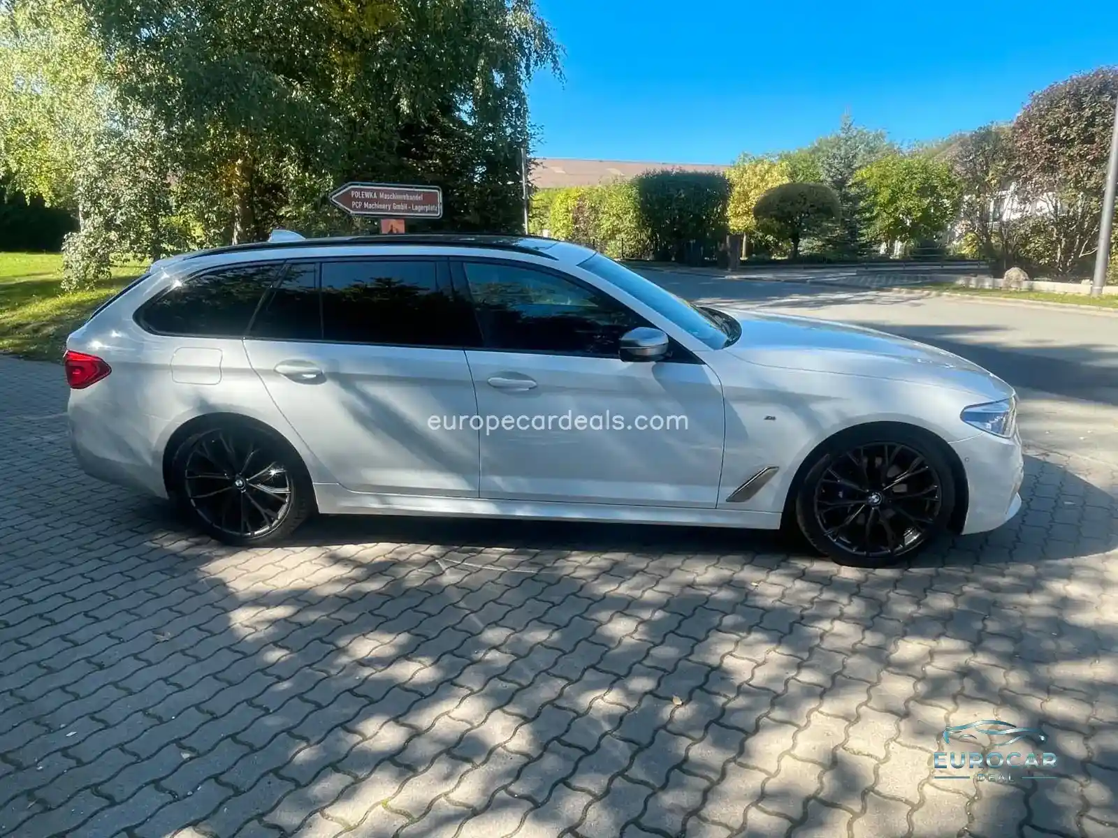 BMW M550