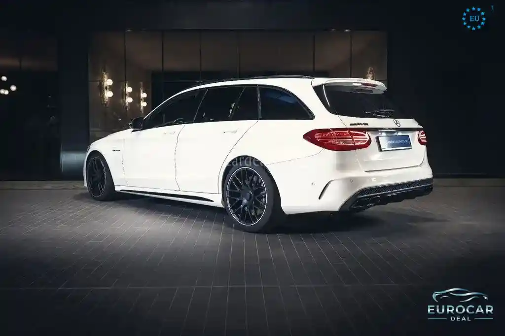 Mercedes-Benz C 63 AMG