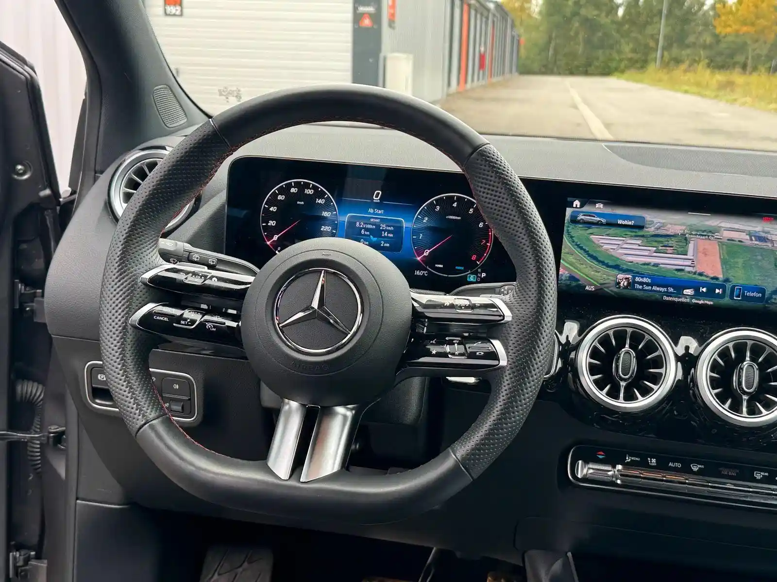 Mercedes-Benz B 200