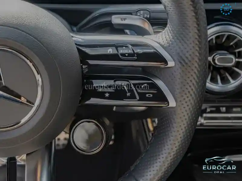 Mercedes-Benz A 35 AMG