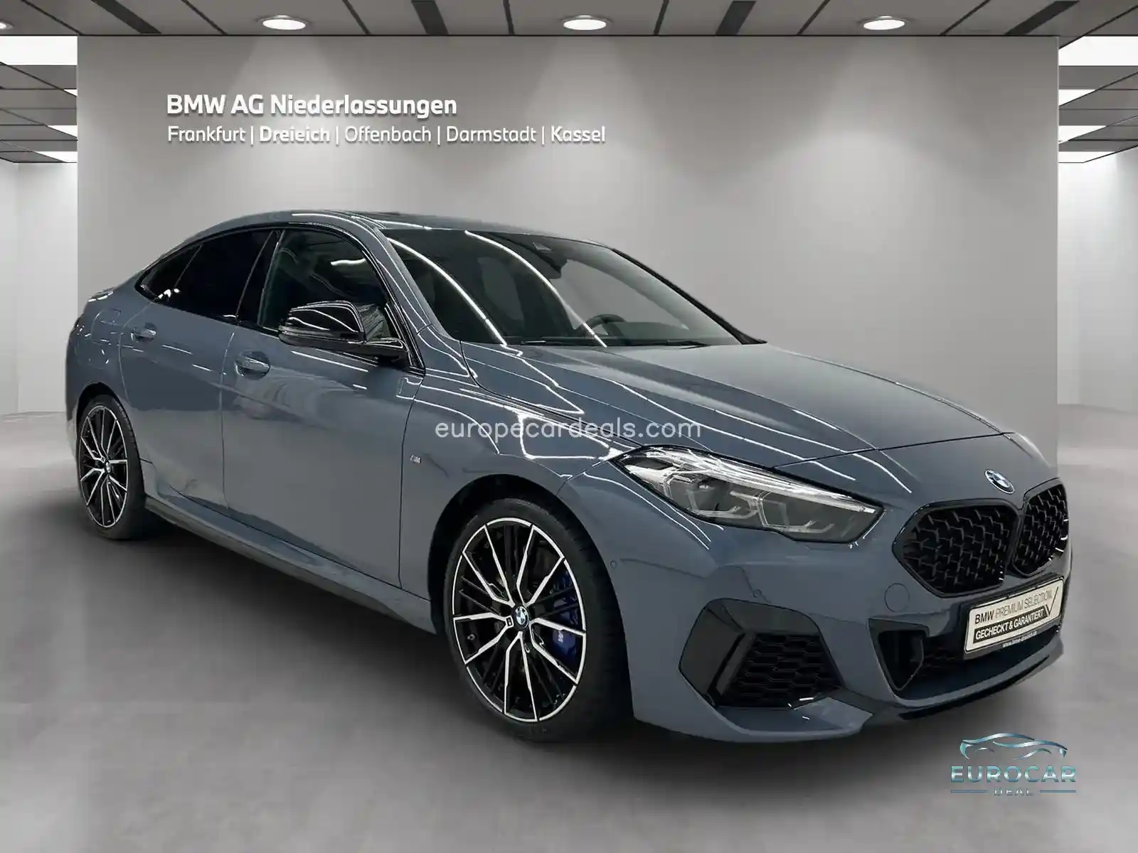 BMW M235