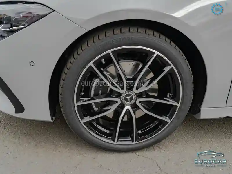 Mercedes-Benz CLA 220