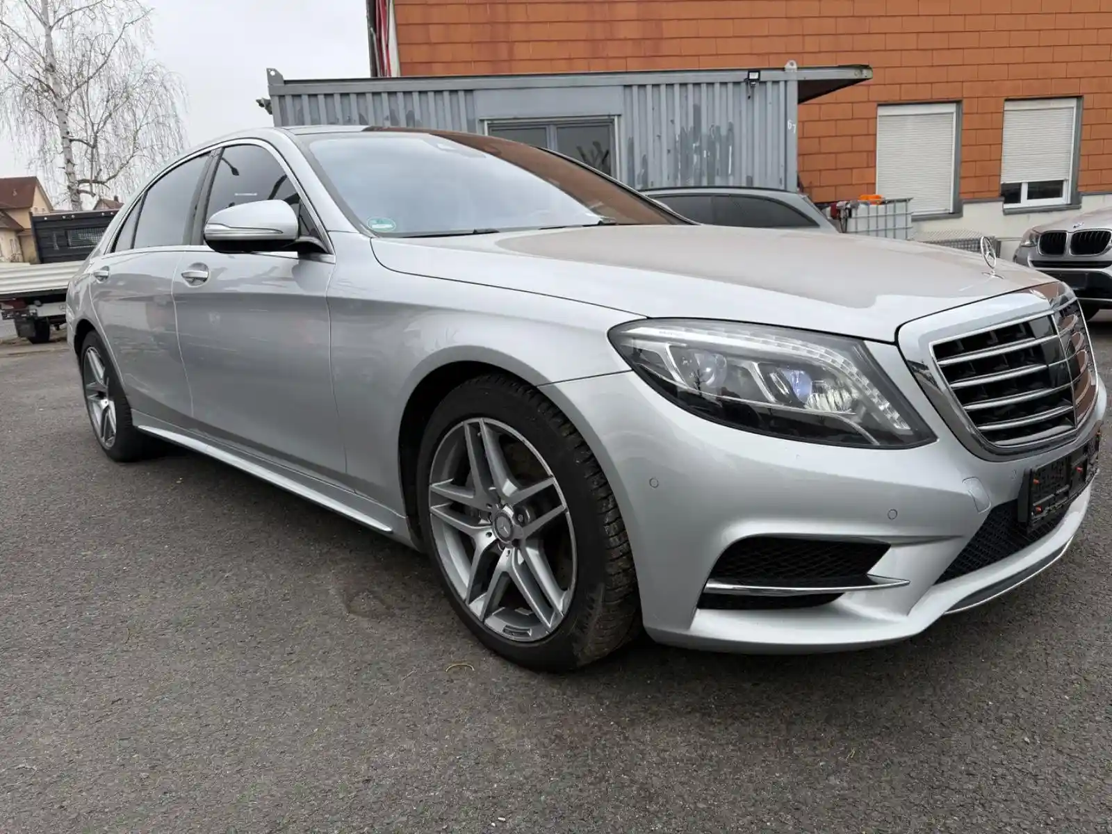Mercedes-Benz S 500
