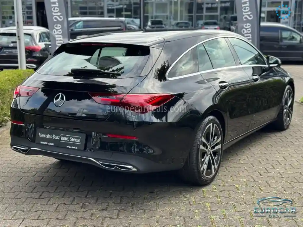 Mercedes-Benz CLA 180 Shooting Brake