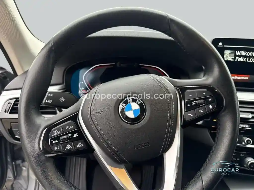 BMW 530