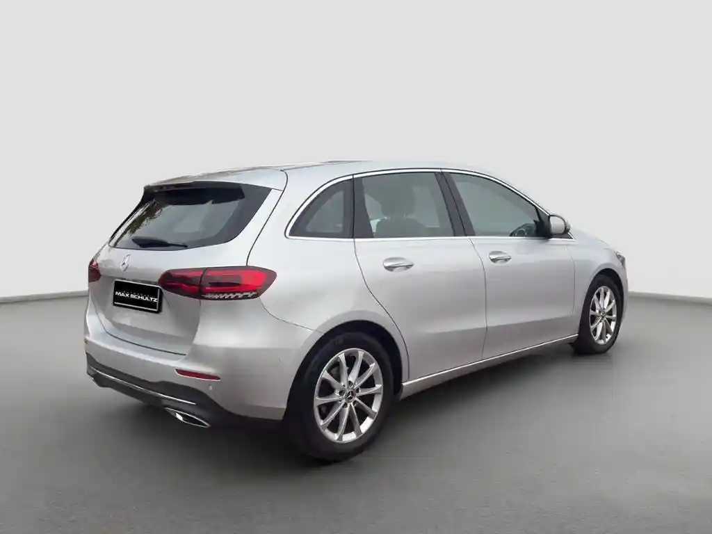 Mercedes-Benz B 200