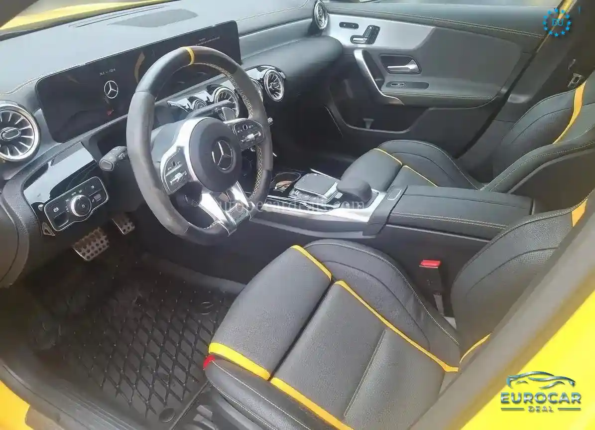 Mercedes-Benz A 45 AMG