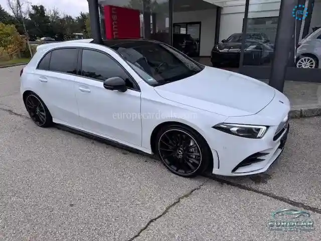 Mercedes-Benz A 35 AMG
