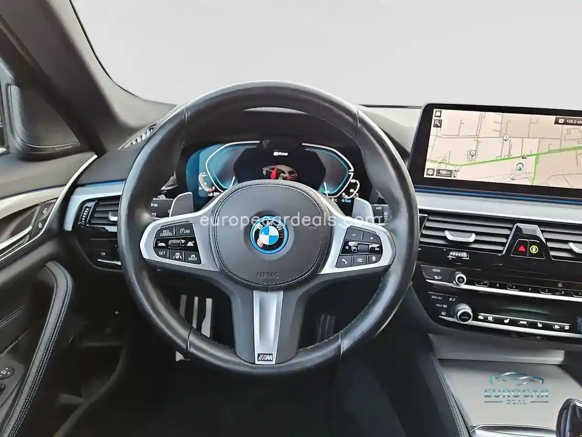 BMW 530