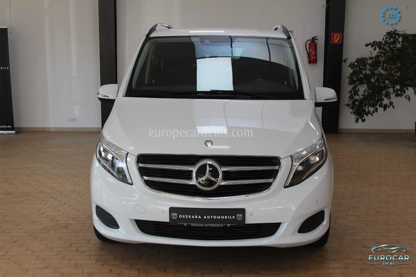 Mercedes-Benz V 250