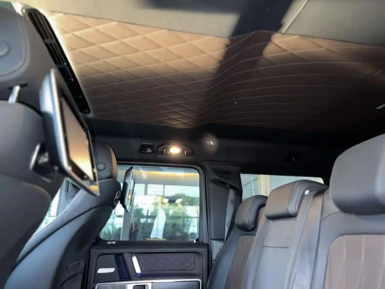 Mercedes-Benz G 500
