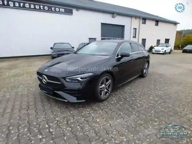 Mercedes-Benz CLA 180 Shooting Brake