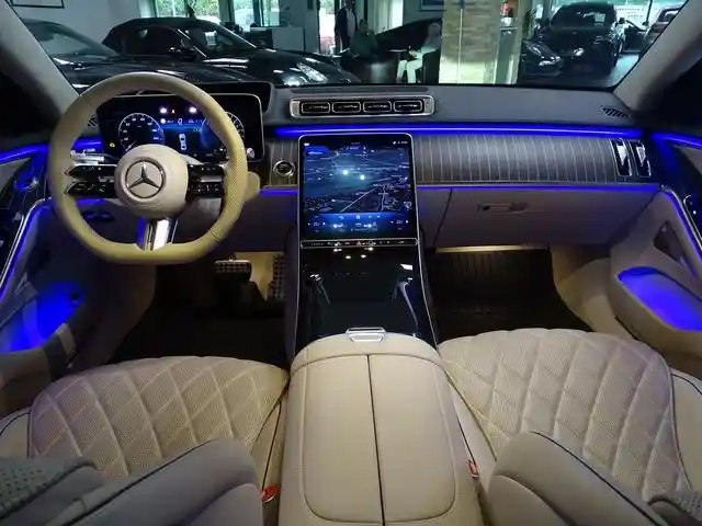 Mercedes-Benz S 580