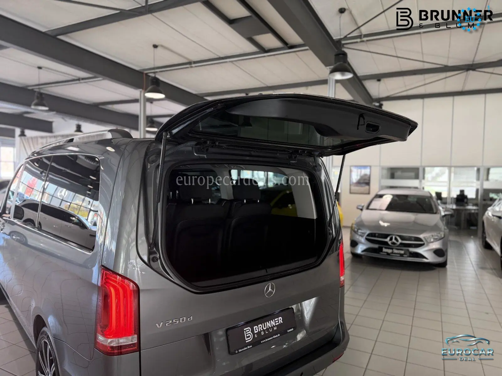 Mercedes-Benz V 250