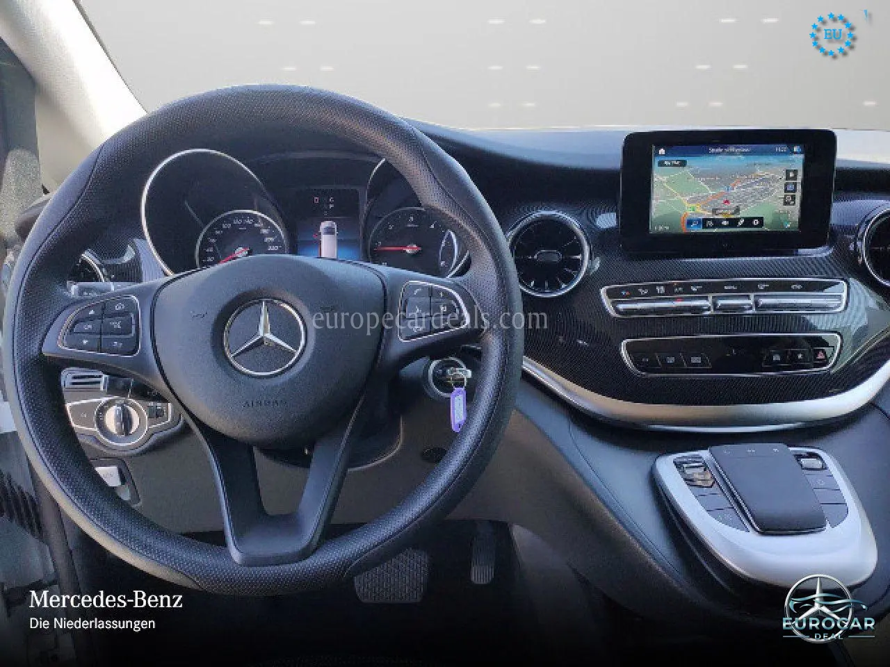 Mercedes-Benz V 220