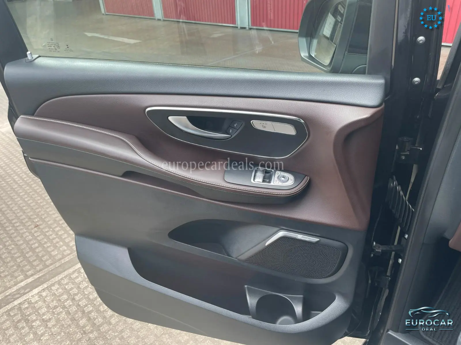 Mercedes-Benz V 250