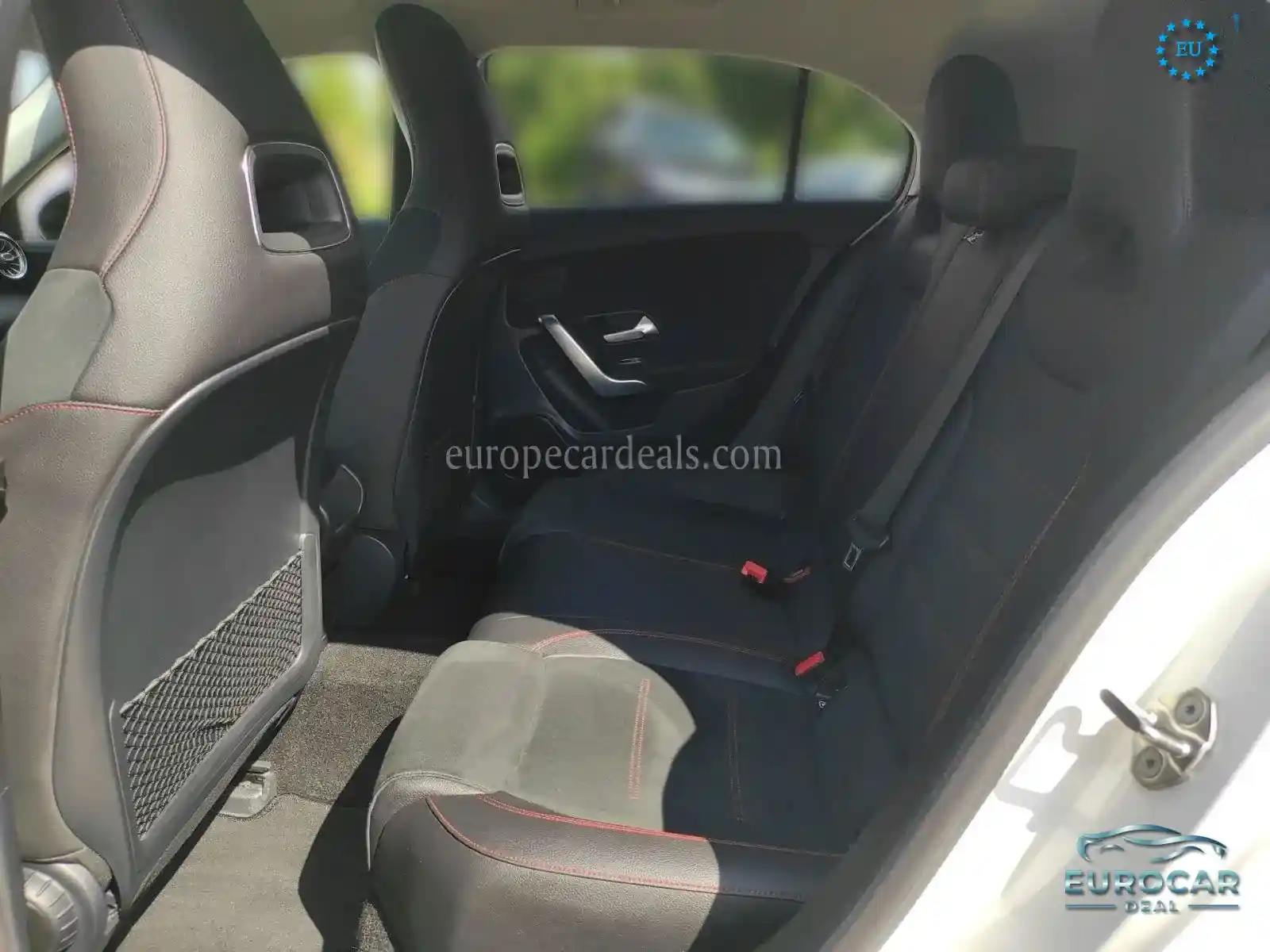 Mercedes-Benz A 220