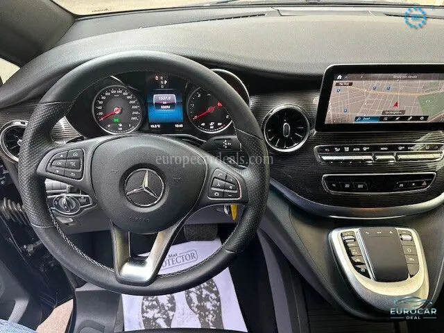 Mercedes-Benz V 250