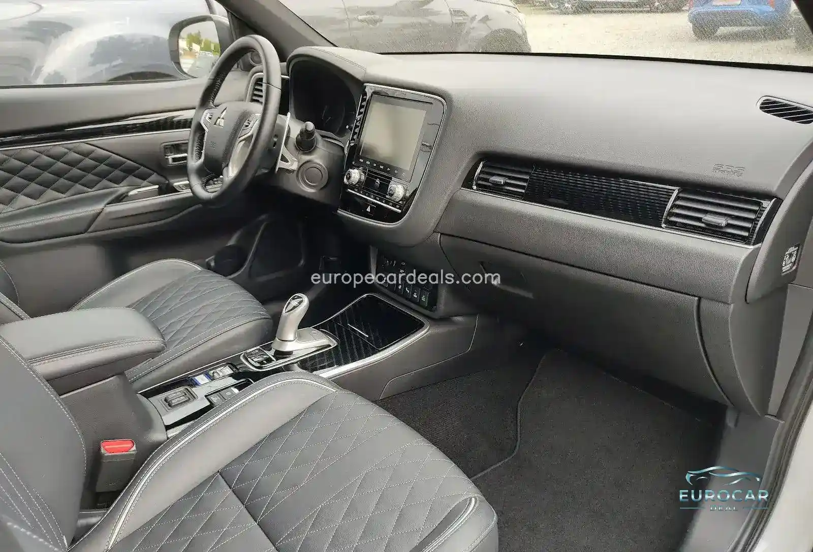 Mitsubishi Plug-in Hybrid Outlander