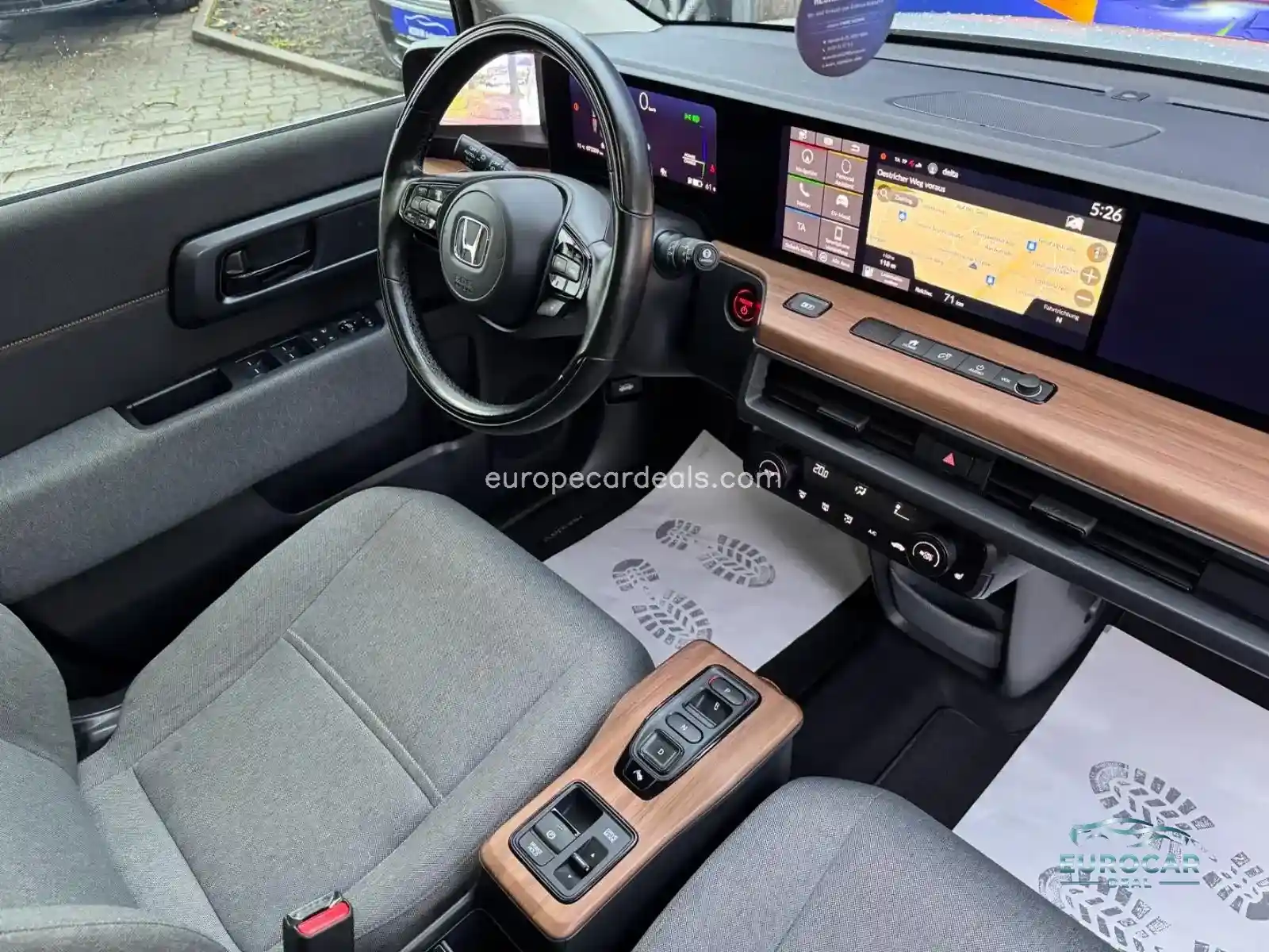 Honda e