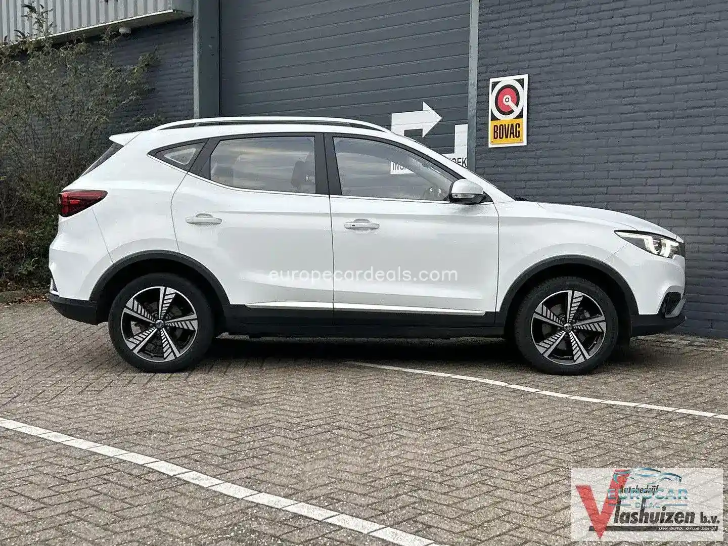 MG ZS