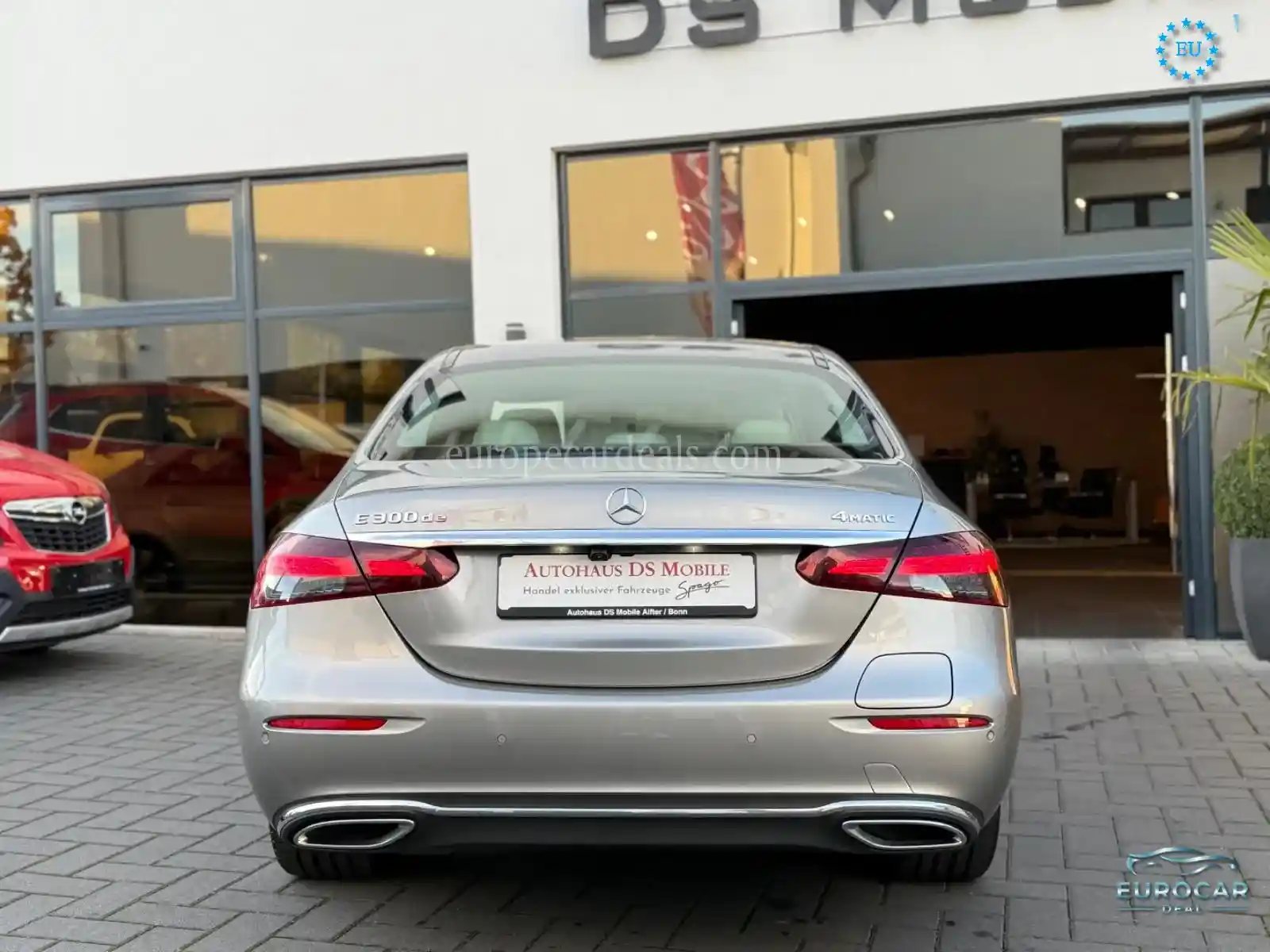 Mercedes-Benz E 300
