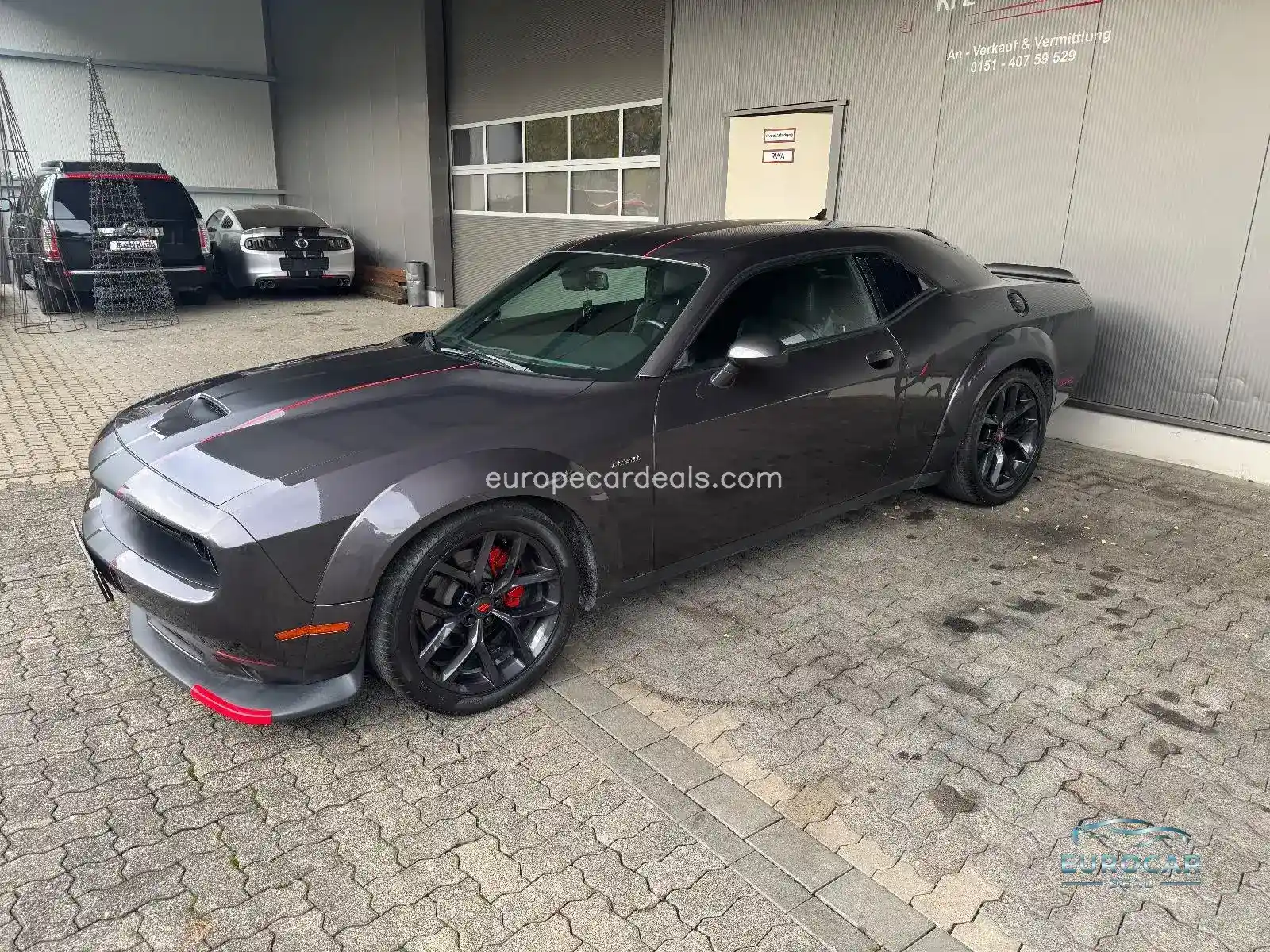 Dodge Challenger