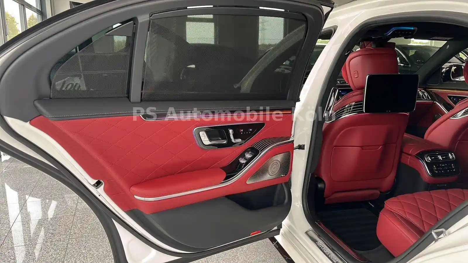 Mercedes-Benz S 400