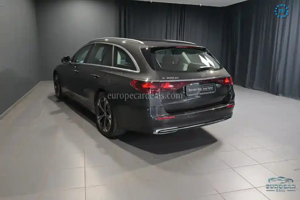 Mercedes-Benz E 300