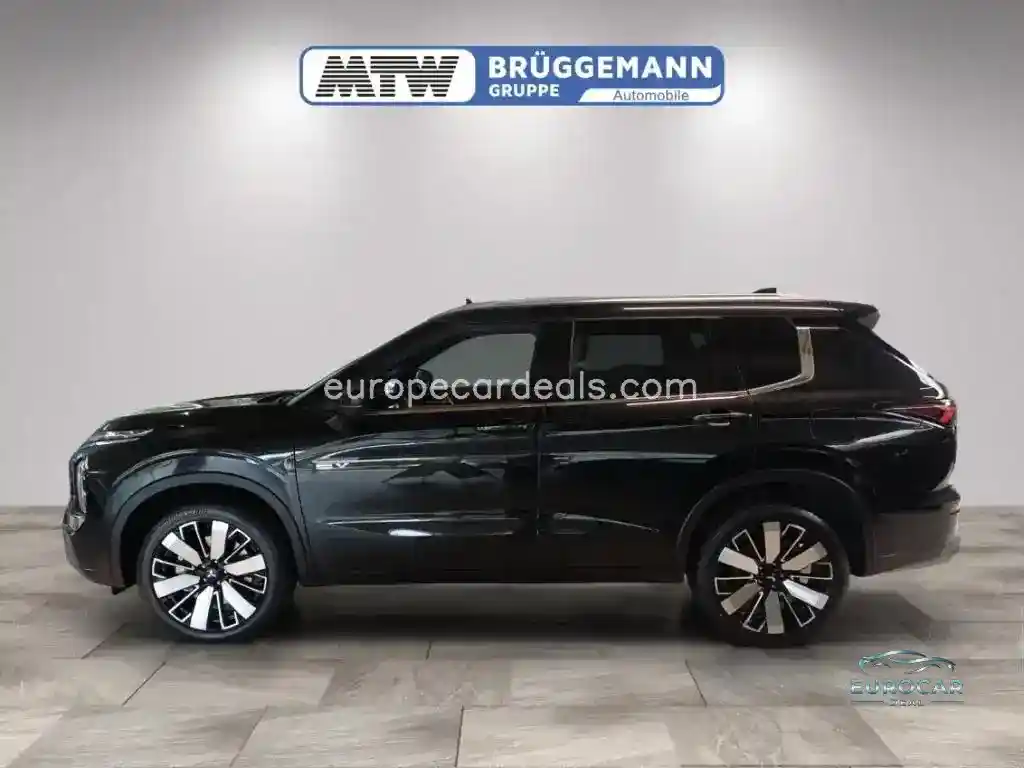 Mitsubishi Plug-in Hybrid Outlander