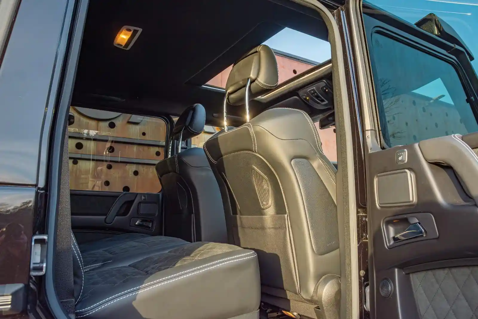 Mercedes-Benz G 500