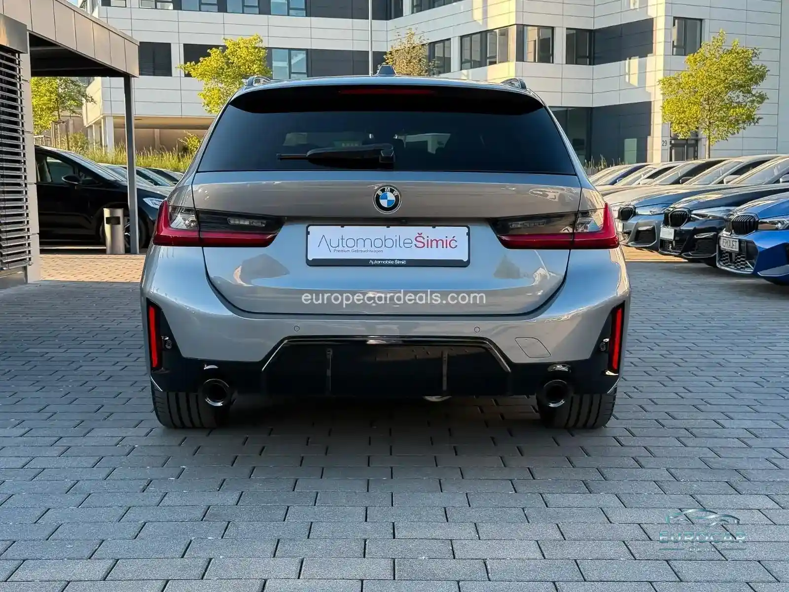 BMW 320