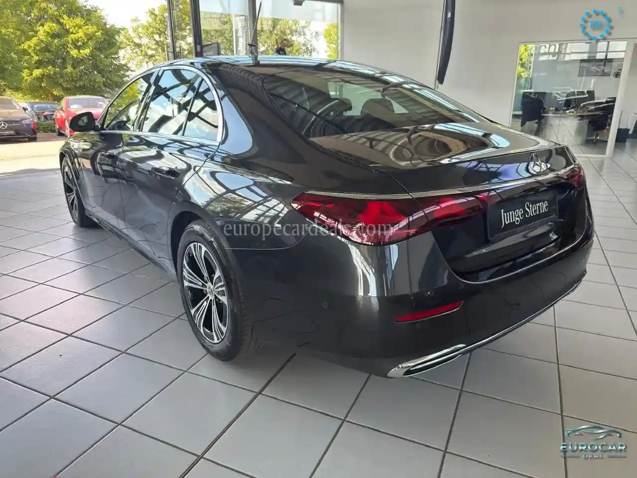 Mercedes-Benz E 220
