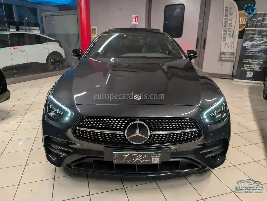 Mercedes-Benz E 300