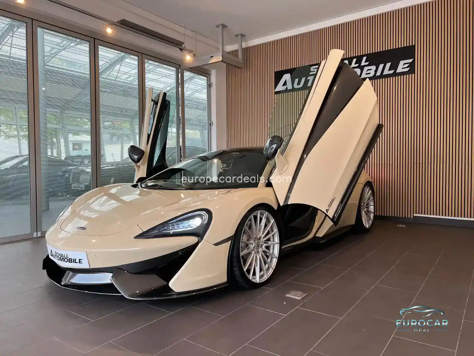 McLaren 570GT