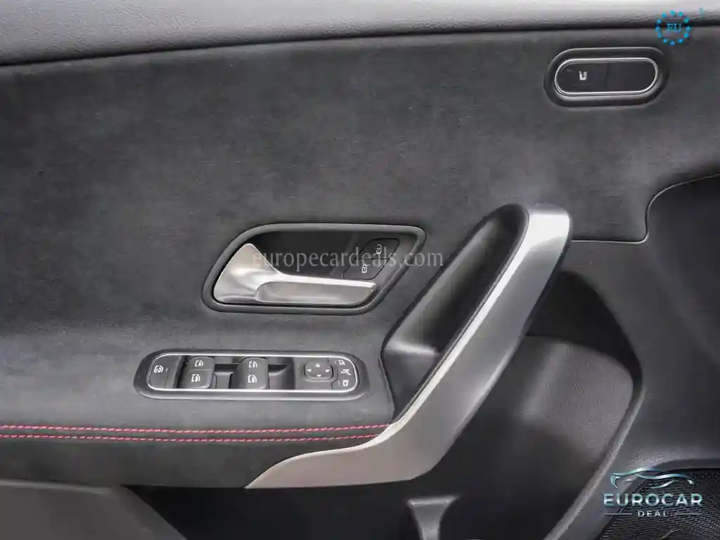 Mercedes-Benz A 220