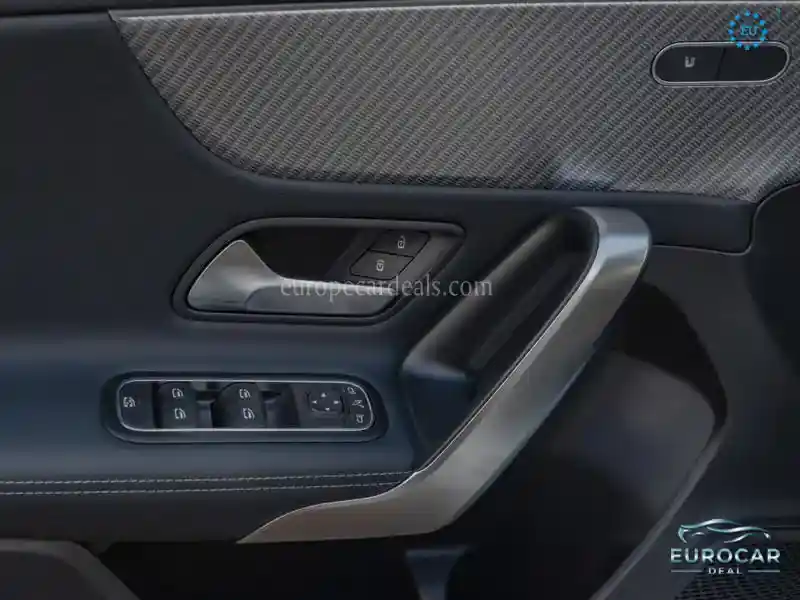 Mercedes-Benz A 220