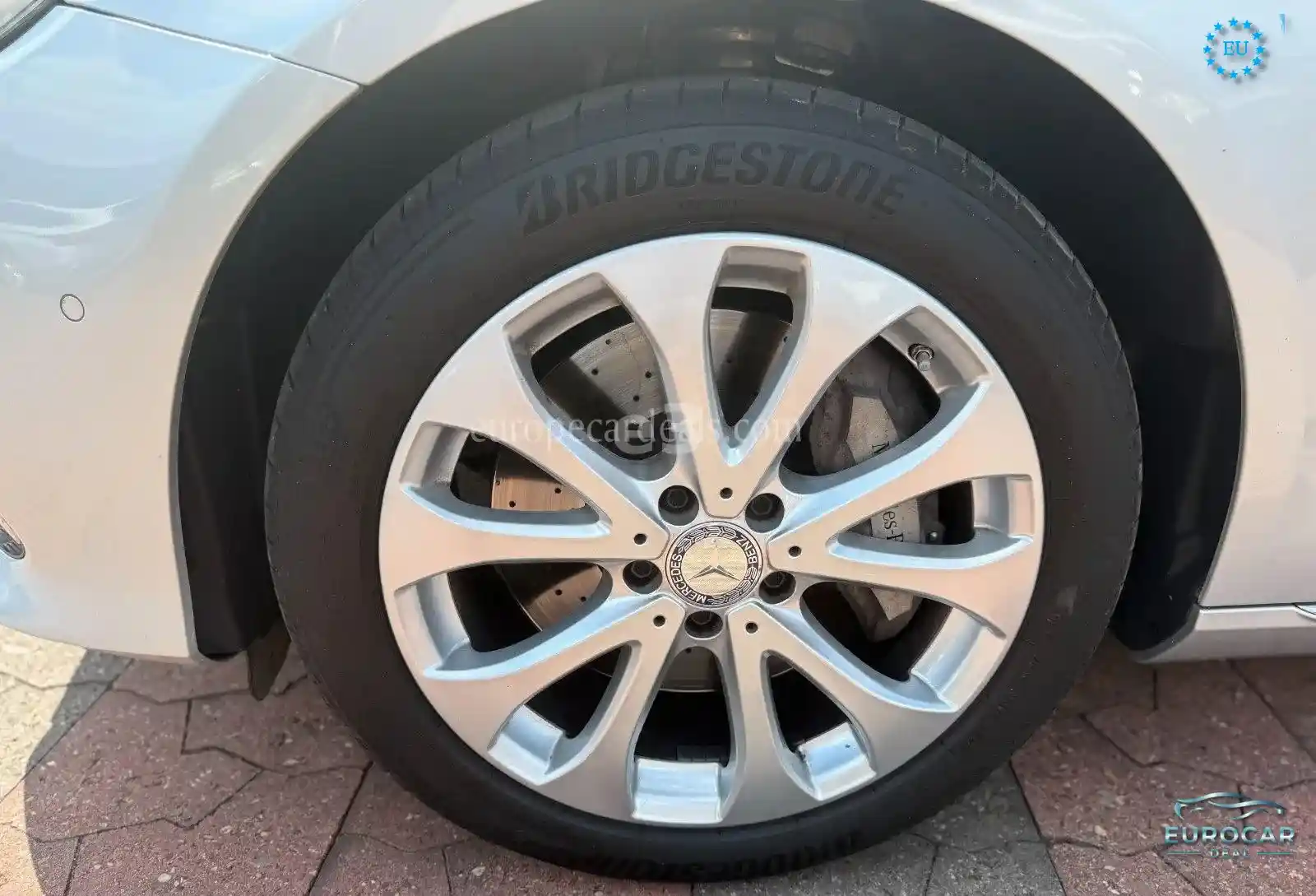 Mercedes-Benz E 400