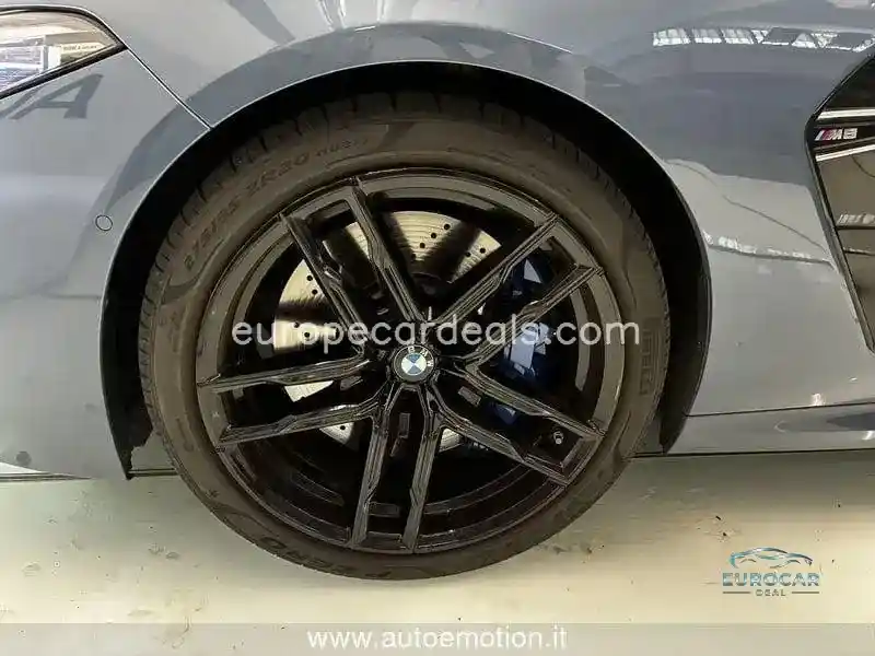 BMW M8