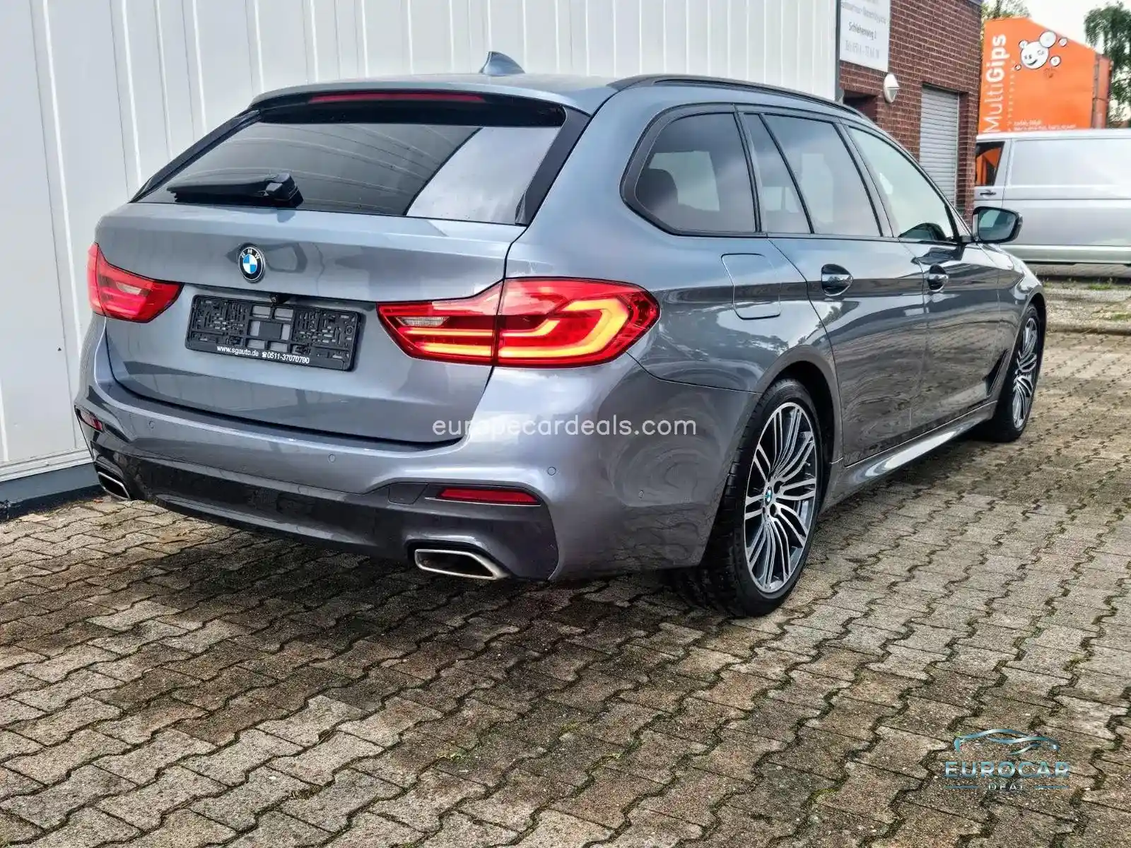 BMW 520