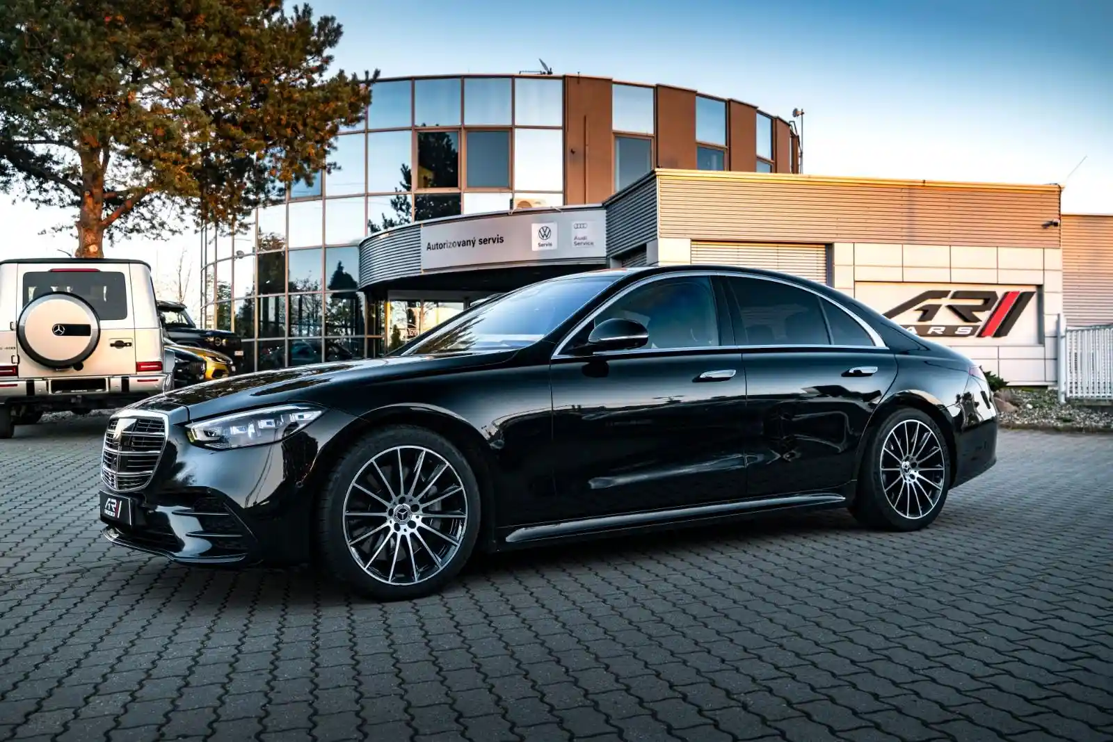 Mercedes-Benz S 400