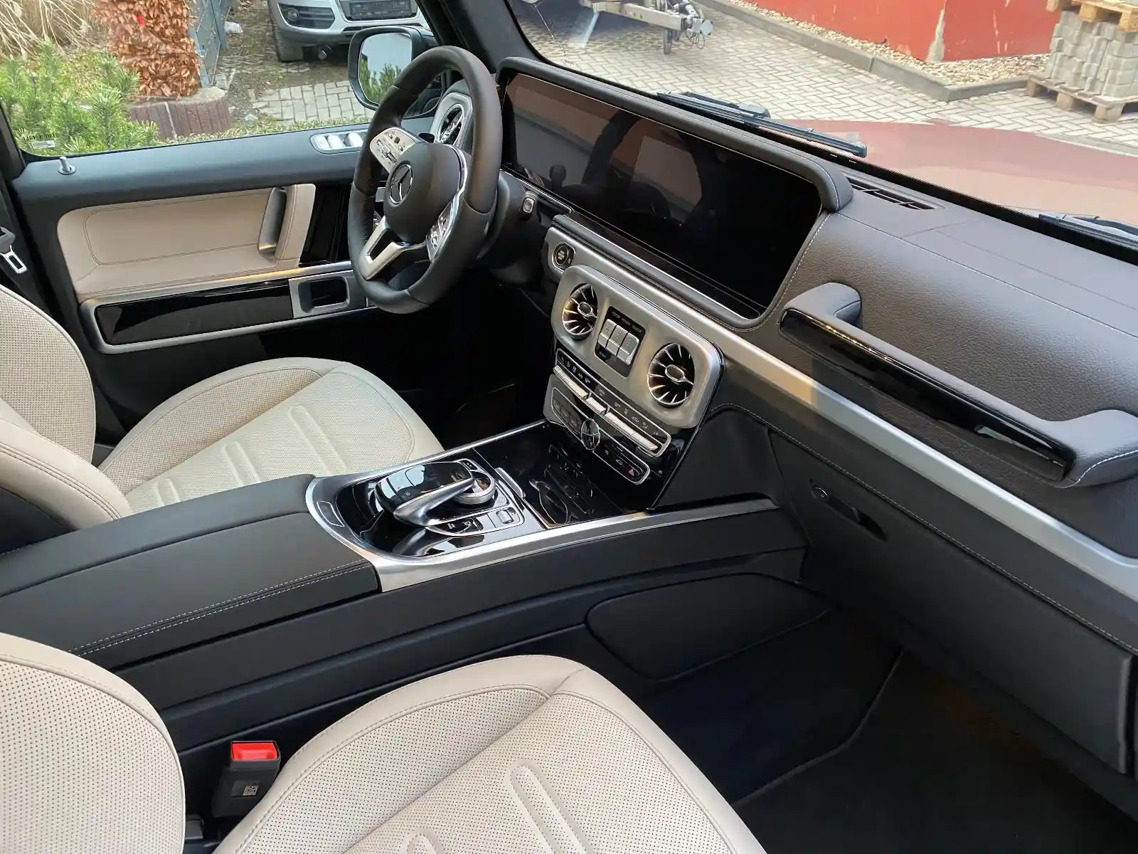 Mercedes-Benz G 500