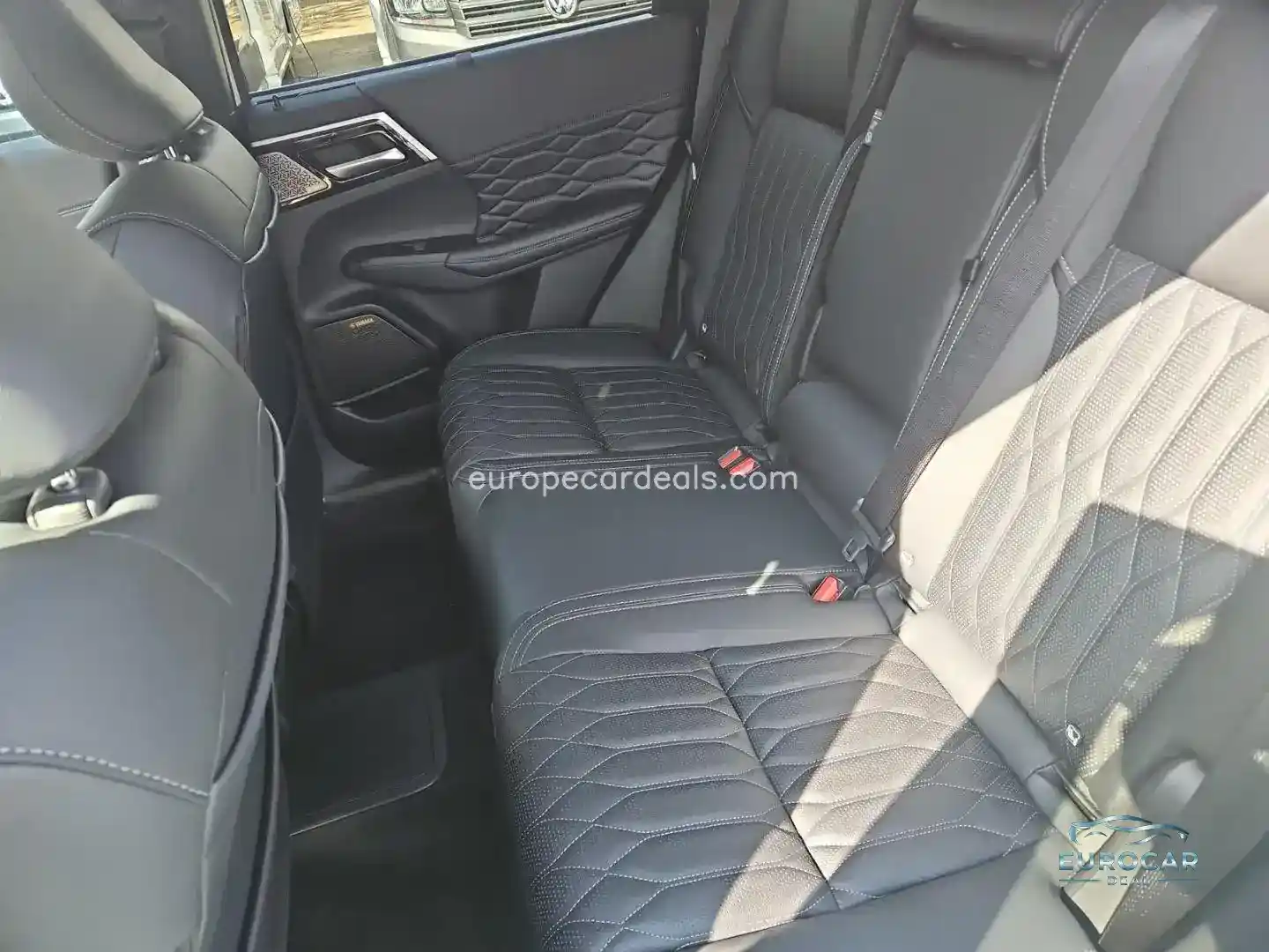 Mitsubishi Plug-in Hybrid Outlander