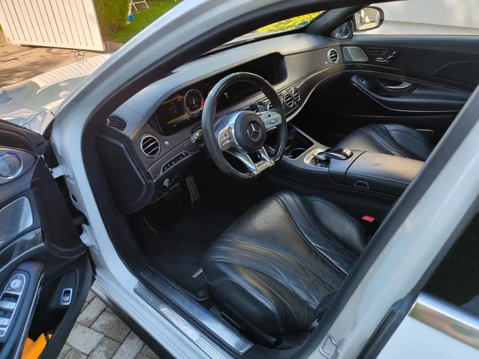 Mercedes-Benz S 63 AMG