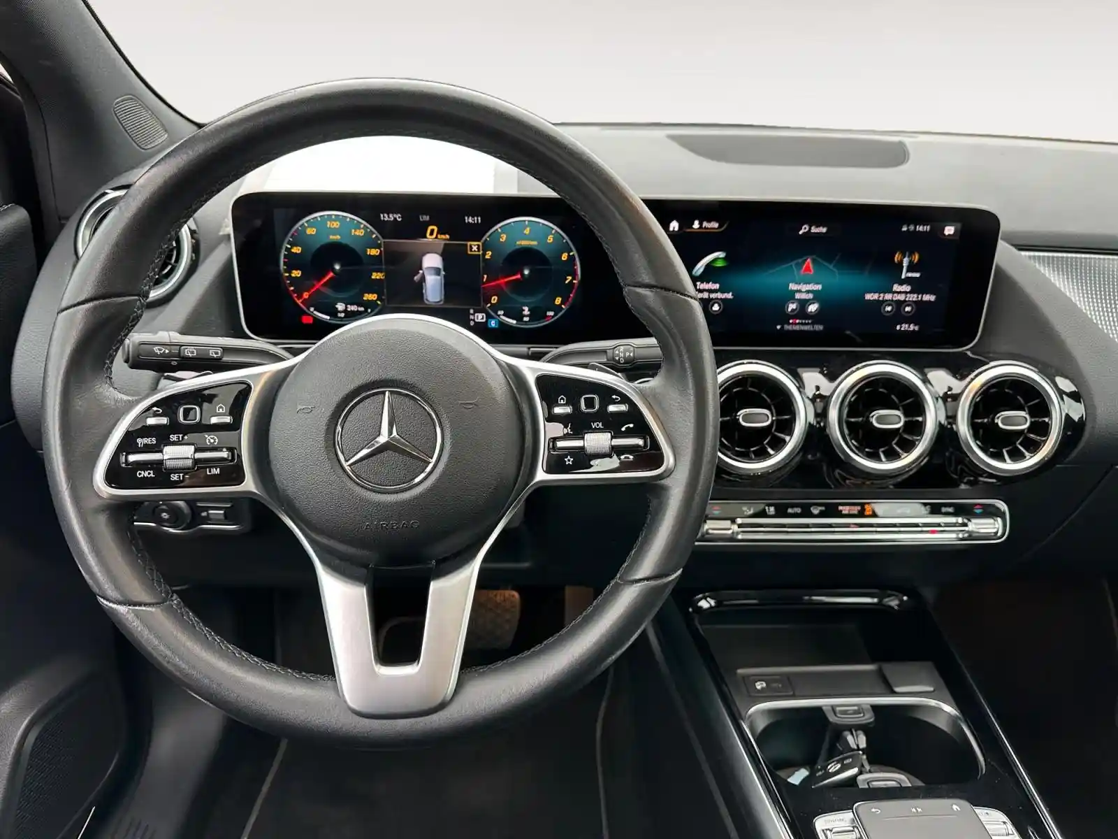 Mercedes-Benz B 200