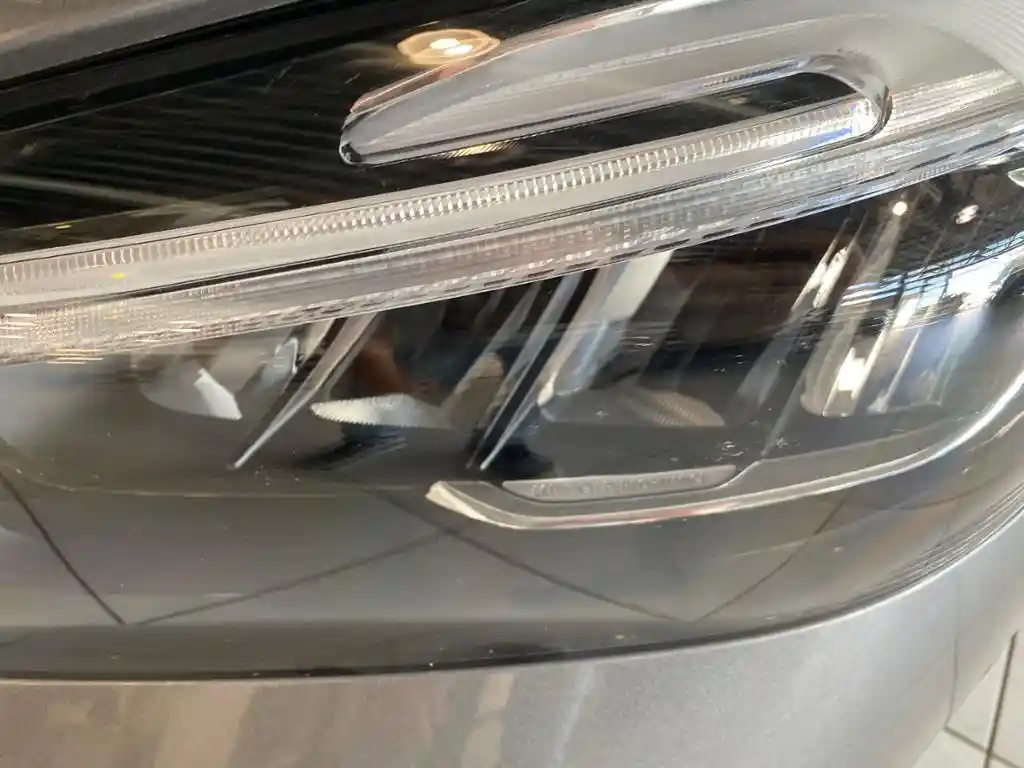 Mercedes-Benz B 250