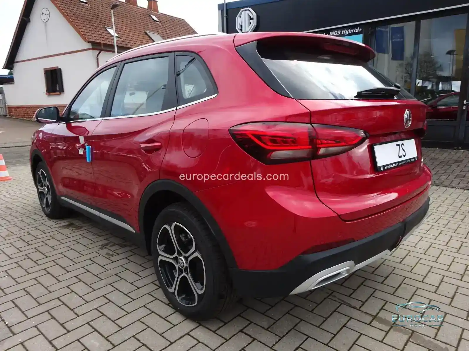 MG ZS