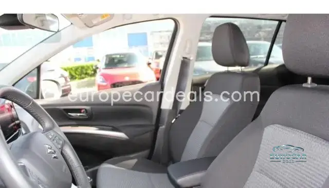 Suzuki (SX4) S-Cross
