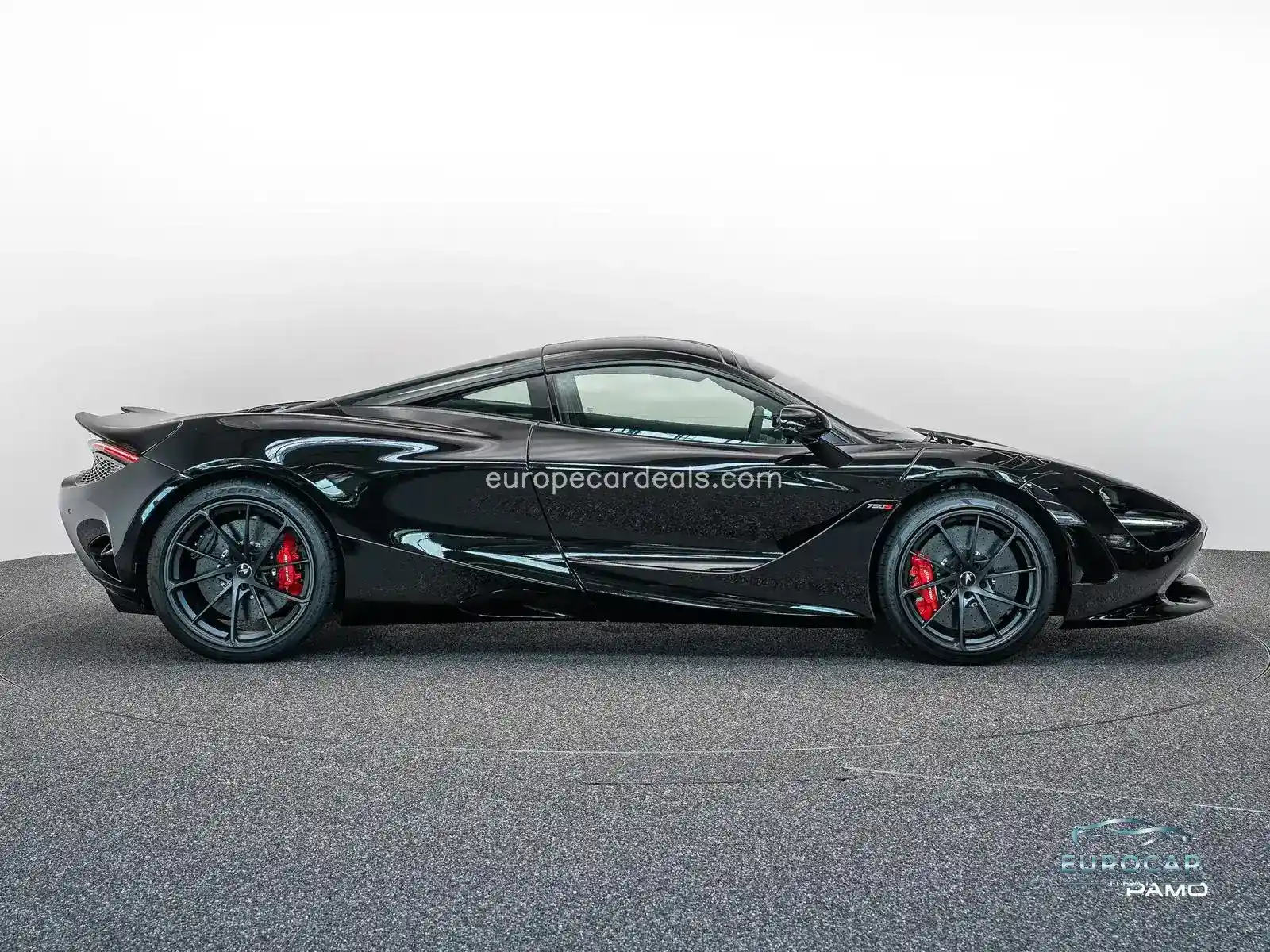 McLaren 750S