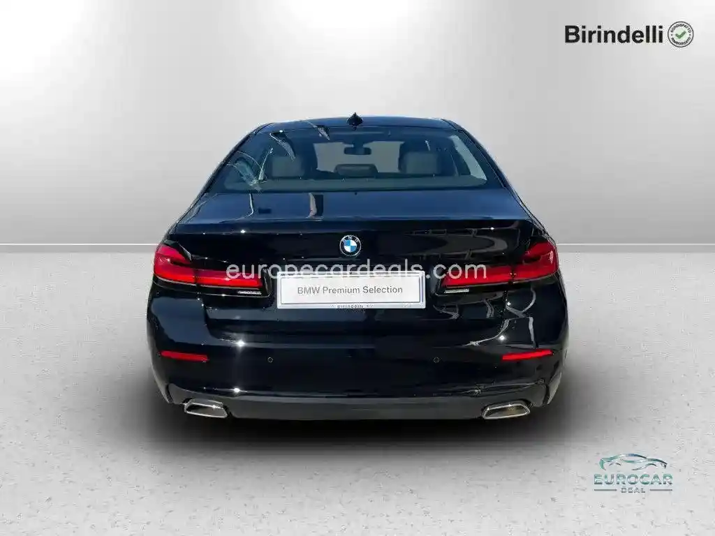 BMW 518